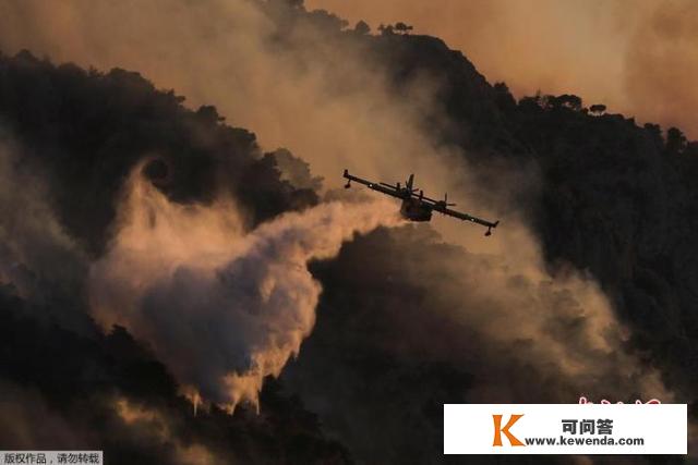 希腊科林西亚山火已燃烧三天 处所当局吁进入告急形态