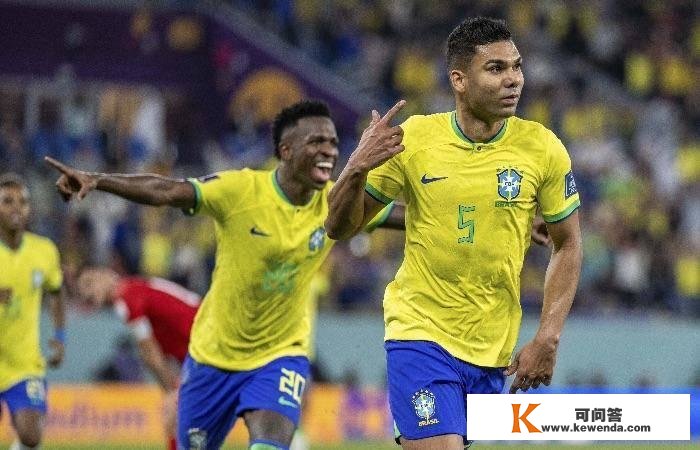 世界杯小组赛第二轮完毕，巴西葡萄牙提早出线