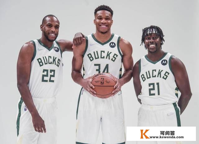 NBA角逐前瞻：詹姆斯发作，湖人力擒雄鹿！杜兰特发威，篮网掀翻猛龙