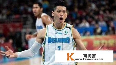 谁可以扛起中国男篮大旗，林书豪慨叹：只要三小我能够打NBA