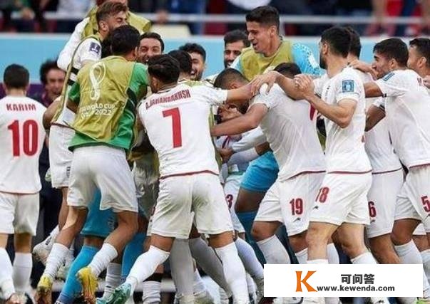 世界杯如火如荼，中国足球也没有闲着，媒体官方颁布发表，李铁涉嫌重功