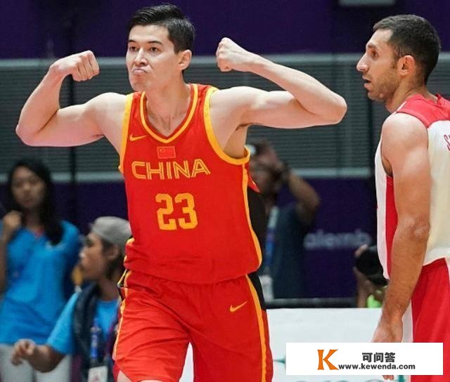 亚运冷艳征服球探，男篮又一新星收成NBA合同，将来将是男篮大腿