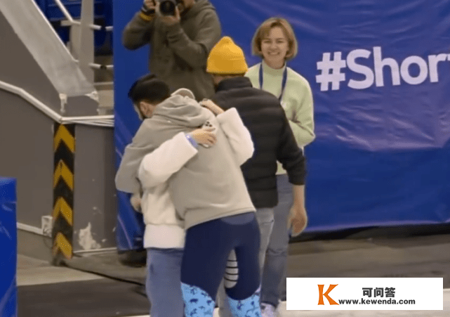 王牌之师中国短道队被哈萨克斯坦超越！27岁小哥夺冠后现场求婚