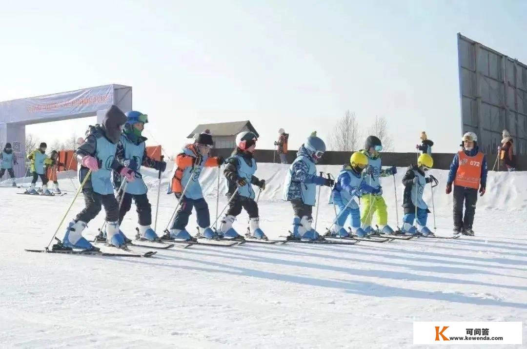 冰雪头条：多家雪场入选2022年吉林省青少年户外体育活动营地；内蒙古网红打卡地冬季榜单出炉；北京市水务系统今冬拟开放5处冰场……