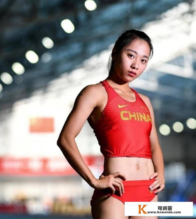 缔造汗青！葛曼棋11秒20晋级女子百米半决赛，刘翔：中国队加油