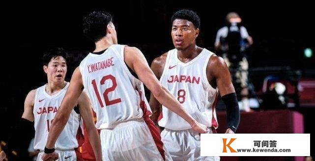 并不是敌手！日本男篮三连败出局，他们有八村垒也难以超越中国男篮