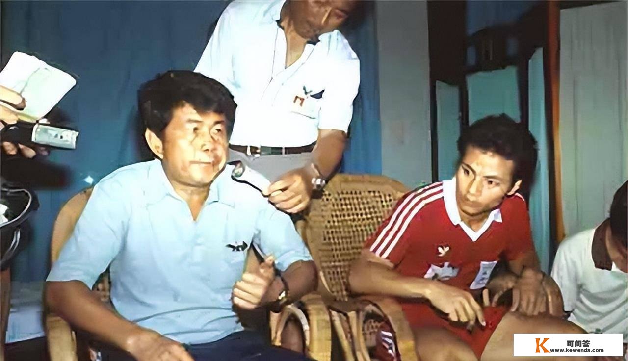 38年前，他率领国足战胜阿根廷，退役后，他换国籍去了日本