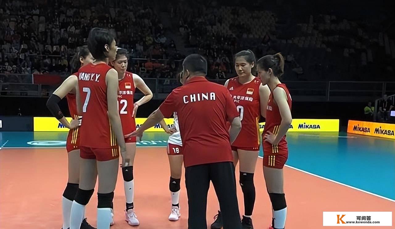 3-0！中国女排轻松赢球：李盈莹主宰全局，蔡斌再造奇兵