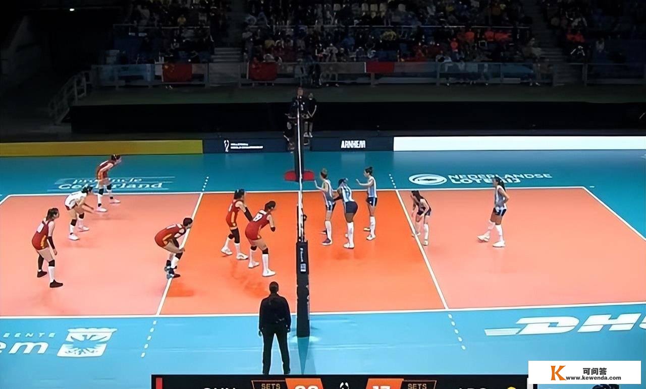 3-0！中国女排轻松赢球：李盈莹主宰全局，蔡斌再造奇兵