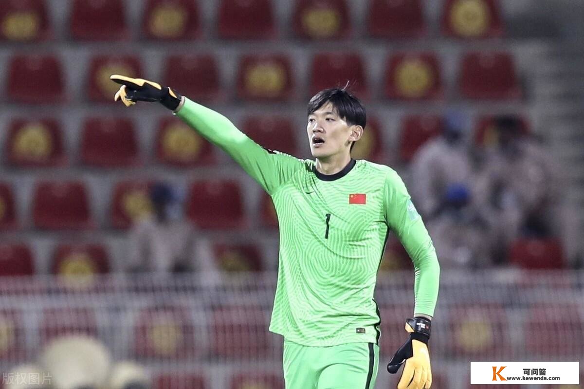 中国男足处于第二梯队，亚洲杯避开敌对的越南队晋级四分之一决赛