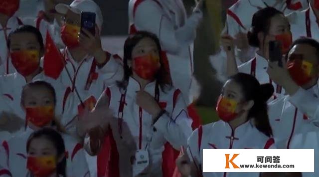 太美了！中国艺术体操姑娘们成终结式配角，苏炳添被围着要合影