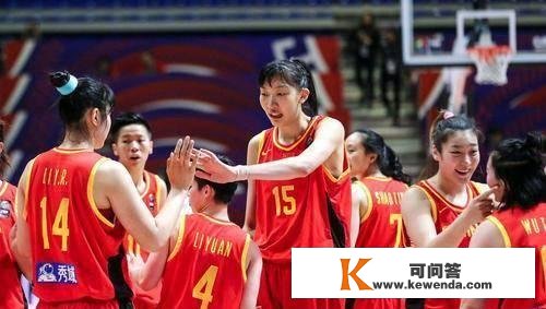 两战狂砍102分，女篮一姐率队期待杨鸣，奥运夺金还要靠她