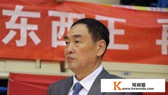 正式官宣！中国篮坛冠军主帅重返山东执教将来让人等待
