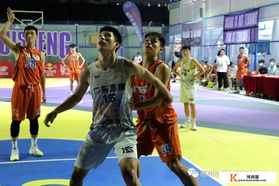 战马·惠州市第14届篮协杯篮球角逐（惠城篮协·惠城赛区）进入半决赛阶段！