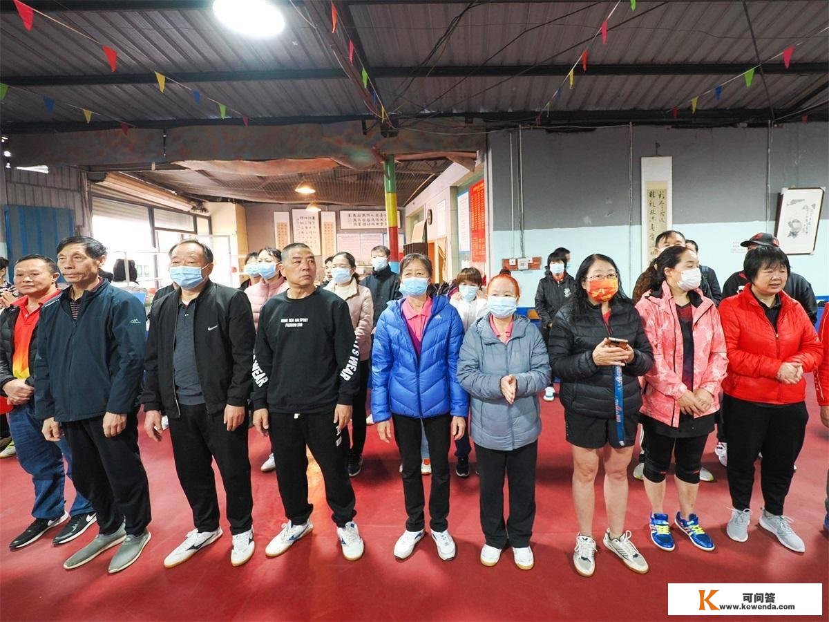 曲靖市爱在珠江源乒乓球活动平台举办“民族连合敬老杯”邀请赛