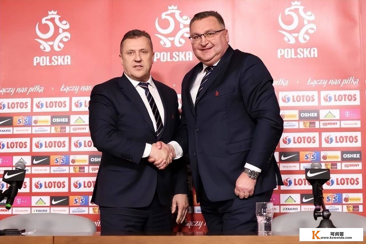 下周官宣！国足绯闻主帅执教波兰，卡塔尔世界杯率队打进18决赛