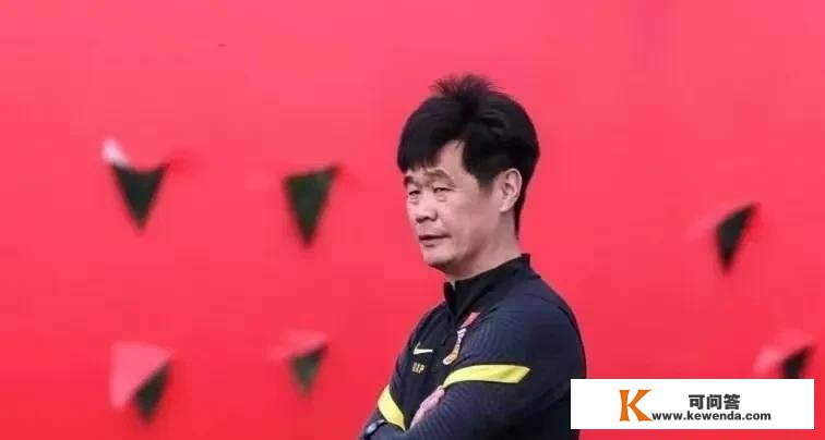 李宵鹏下课期近，亚洲杯地点确定，留给中国足球的时间不多了