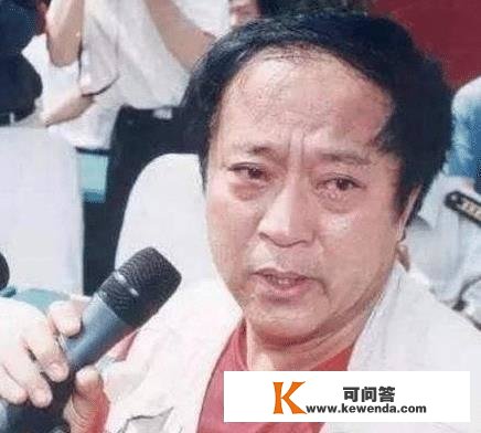 爱折腾的牛群：3次分手冯巩，办杂志社当副县长，58岁妻离子散