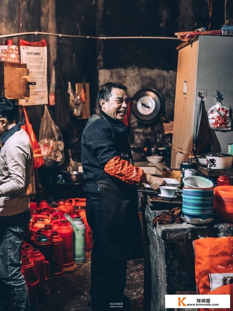 重庆炊火丨交通茶馆值不值得去，看那一篇就够了