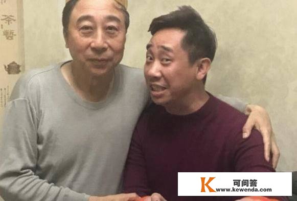 她被冯巩亲身捧红，六十岁大寿只要一个门徒参加，利令智昏