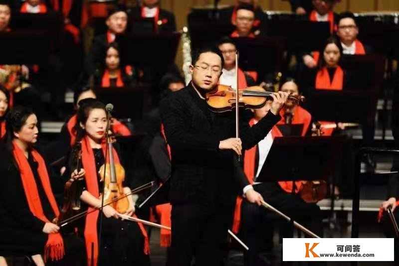 “帕格尼尼全集“之后 小提琴家杨晓宇再度挑战“伊萨伊全集”