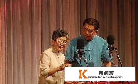 相声新权力女艺人被开，郭德纲无辜躺枪，女人当然能说相声