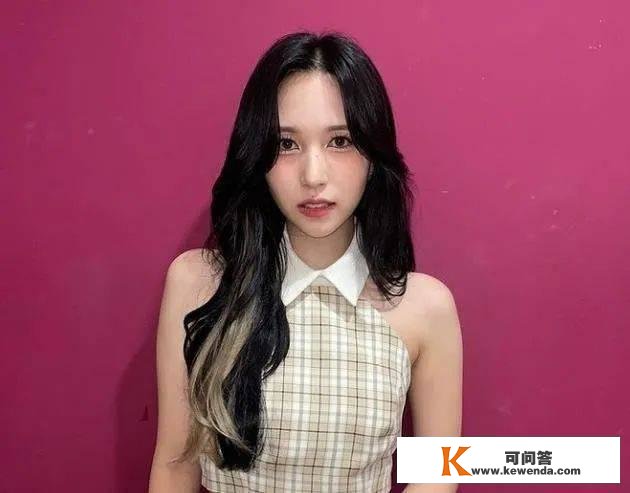 ​她脸变了？BLACKPINK金智秀“不合群”？张元英的形态令人担忧？TWICE彩瑛妈妈酷似Mina？IVE完好体上《RM》！