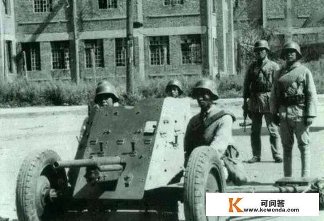 1937年全面抗战发作时，中国戎行的步卒团配备几火炮？