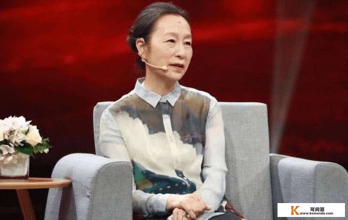 奚美娟：没出月子就被分手，独身27年后，儿子的选择令人打动