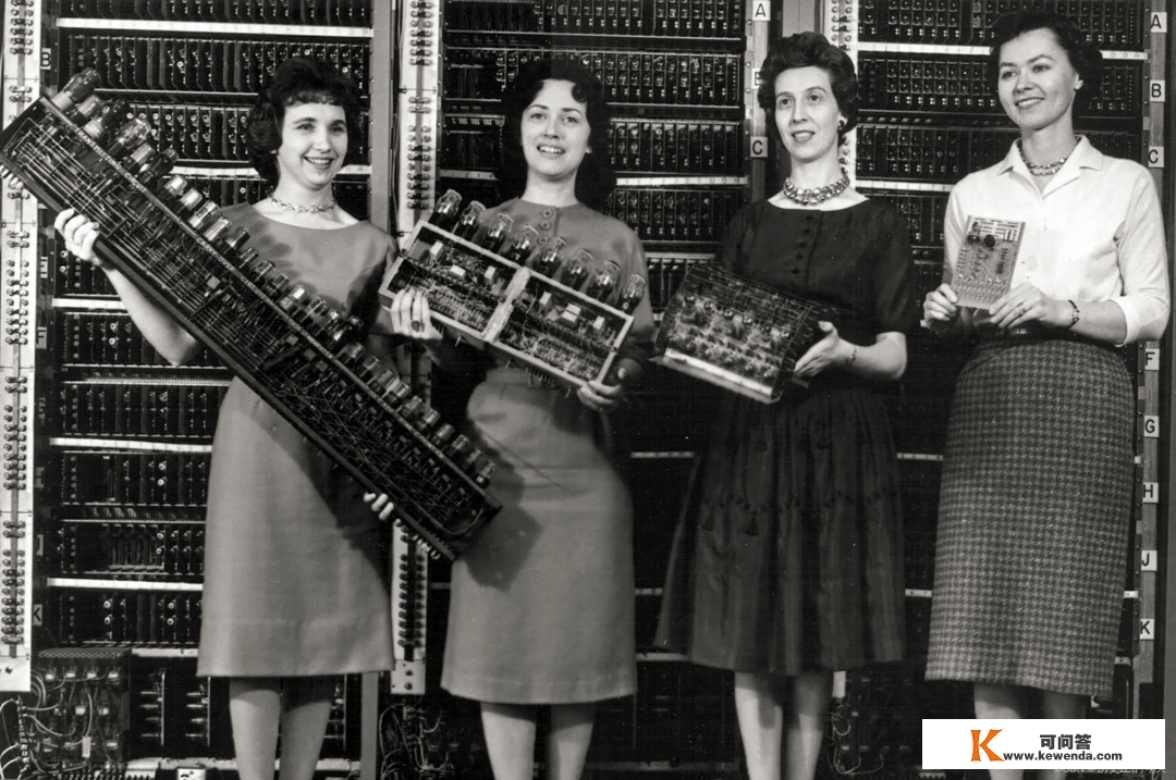 第一台计算机背后的女性们 | 汗青上的今天
