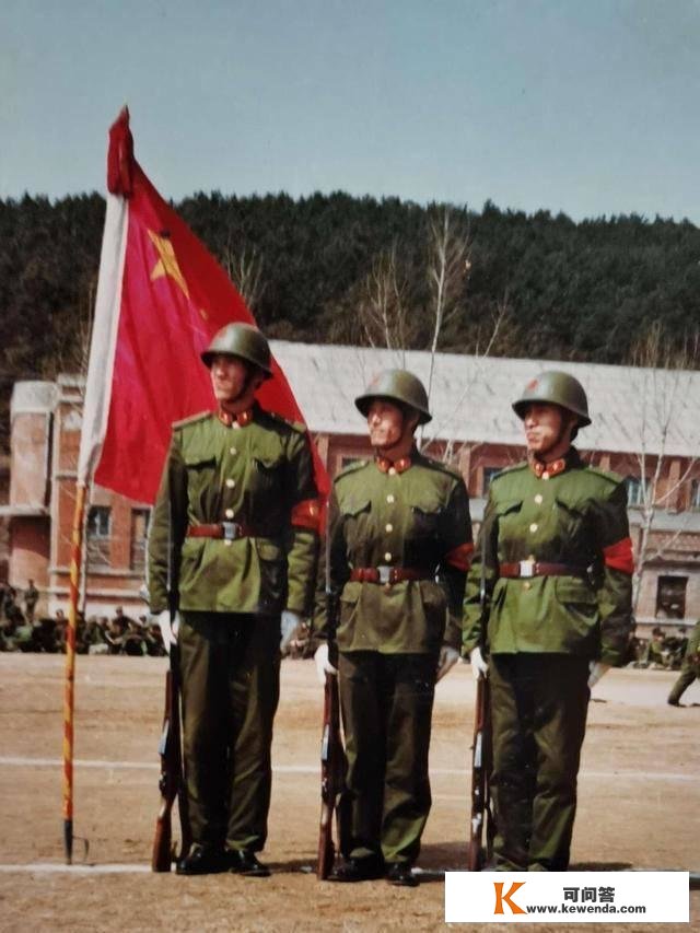 2003年，中央军委重点建立五大王牌机步旅，分属哪几个集团军？