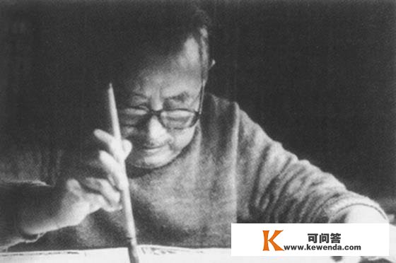 1950年，萧明华牺牲在台湾，32年后入葬八宝山，墓碑上只要3个字