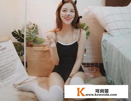 LOL女讲解里的“灵魂舞者”？看Rita跳广场舞，不测表露跳舞功底