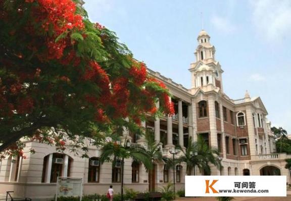 杭州滨江医学院几本的？浙江中医药大学滨江学院好吗，他学费很贵的啊？