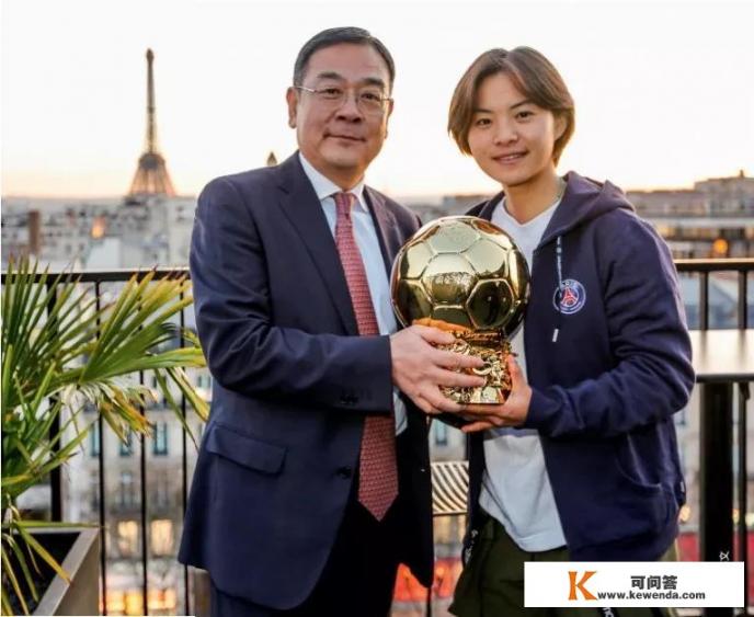 王霜荣膺法甲二月最佳球员，法国媒体对其大加赞赏，你怎么看