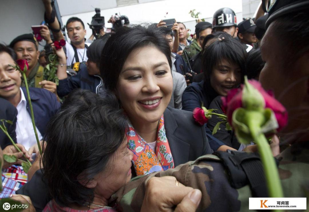 泰国前总理英拉没有结婚，为什么会有一个孩子_尤二姐怎么做才能逃过凤姐的毒手