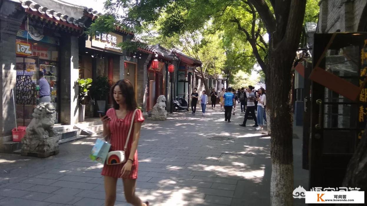 怎么才能在旅游途中邂逅一场艳遇_旅游，是艳遇最容易成功的活动，你们有没有这样的经历呢