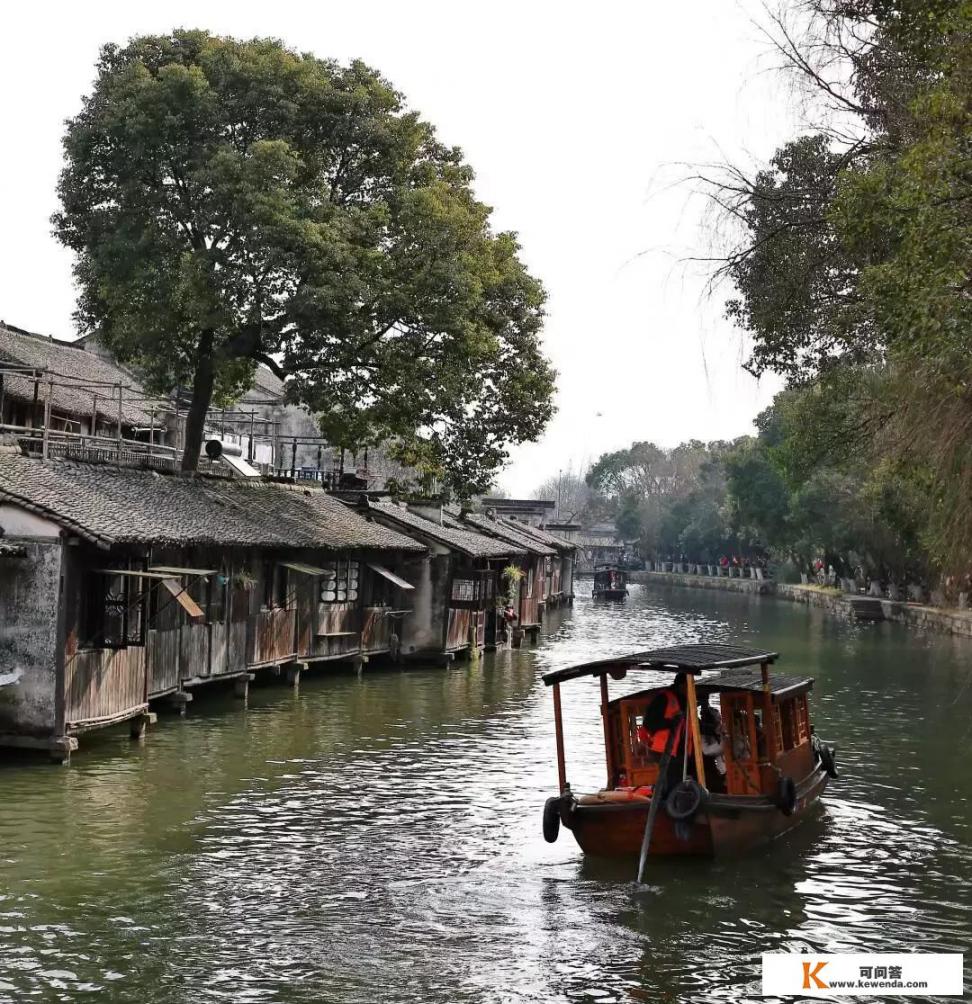 女友要陪前夫及孩子出外旅游好几天，我该同意吗