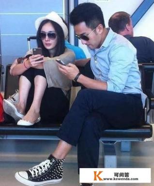 如何让儿子、儿媳在餐桌上不玩手机