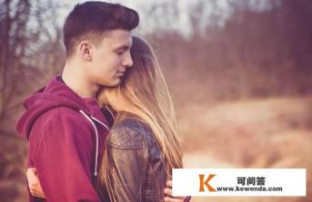 认识一个女生快半年了，期间也表白过，没拒绝也没同意，该怎么继续下去