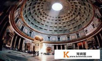 探访浪漫之都法国，巴黎无疑是灵魂所在。这座城市，从繁华的购物街到浪漫的艺术殿堂，无不散发出21世纪的魅力。