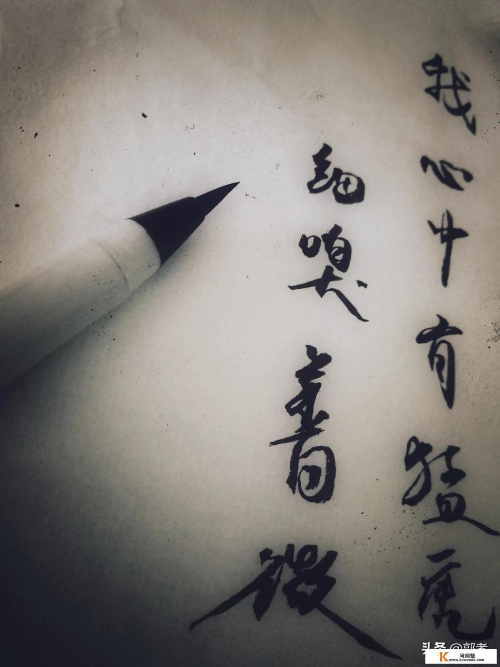 有没有能和《陈二狗的妖孽人生》一样好看的小说，都市类的，求大伙推荐推荐