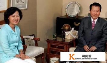 文在寅的红颜知己秋美爱任法务部长会不会步曹国的丑闻而出局呢