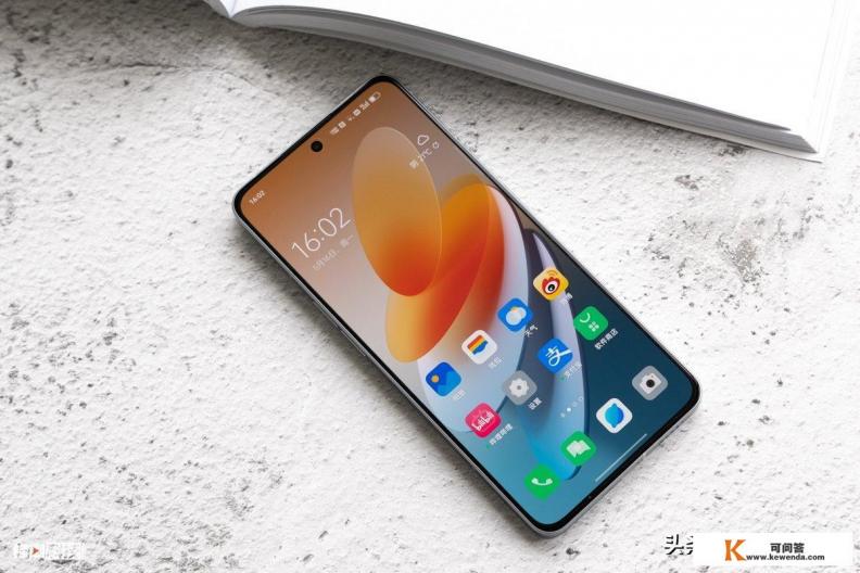 opporeno8跟reno7哪个值得买