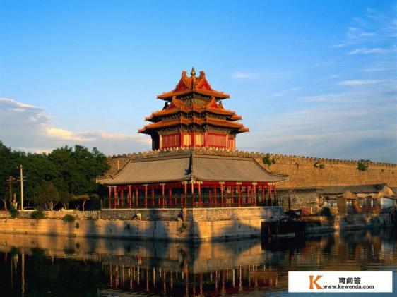 去北京旅游，哪里比较好玩？怎样规划才能经济划算