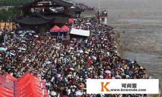 试分析闲暇、游憩和旅游之间的关系