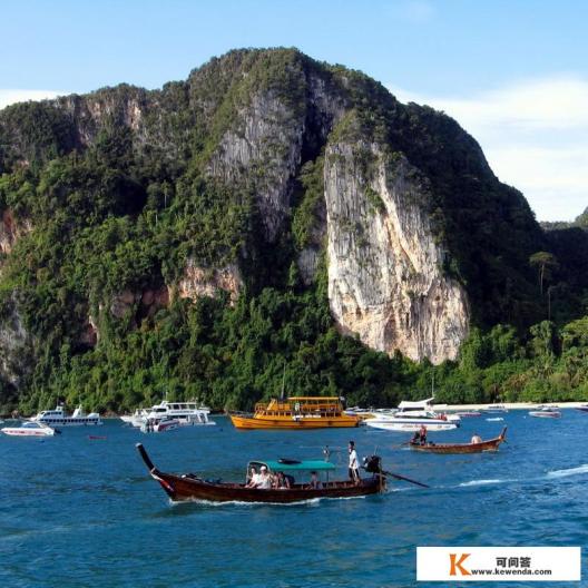 去泰国旅游是自助游好，还是跟团好