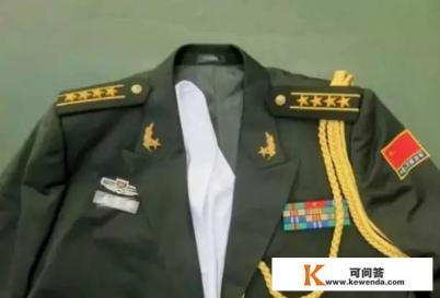 对江西会昌籍男子曾某假冒高级军官骗取他人钱财300多万被刑拘，大家怎么看