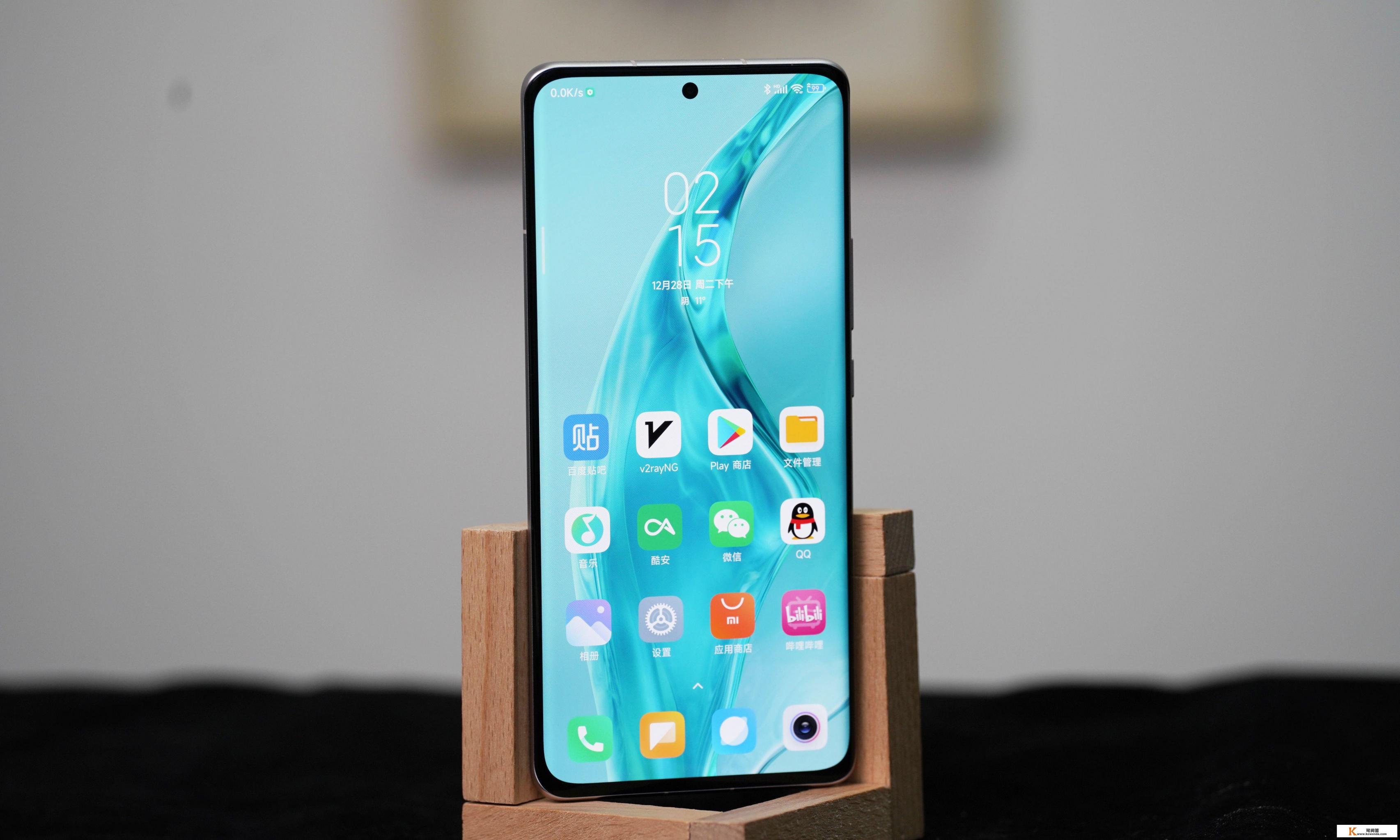小米12Pro与小米12区别