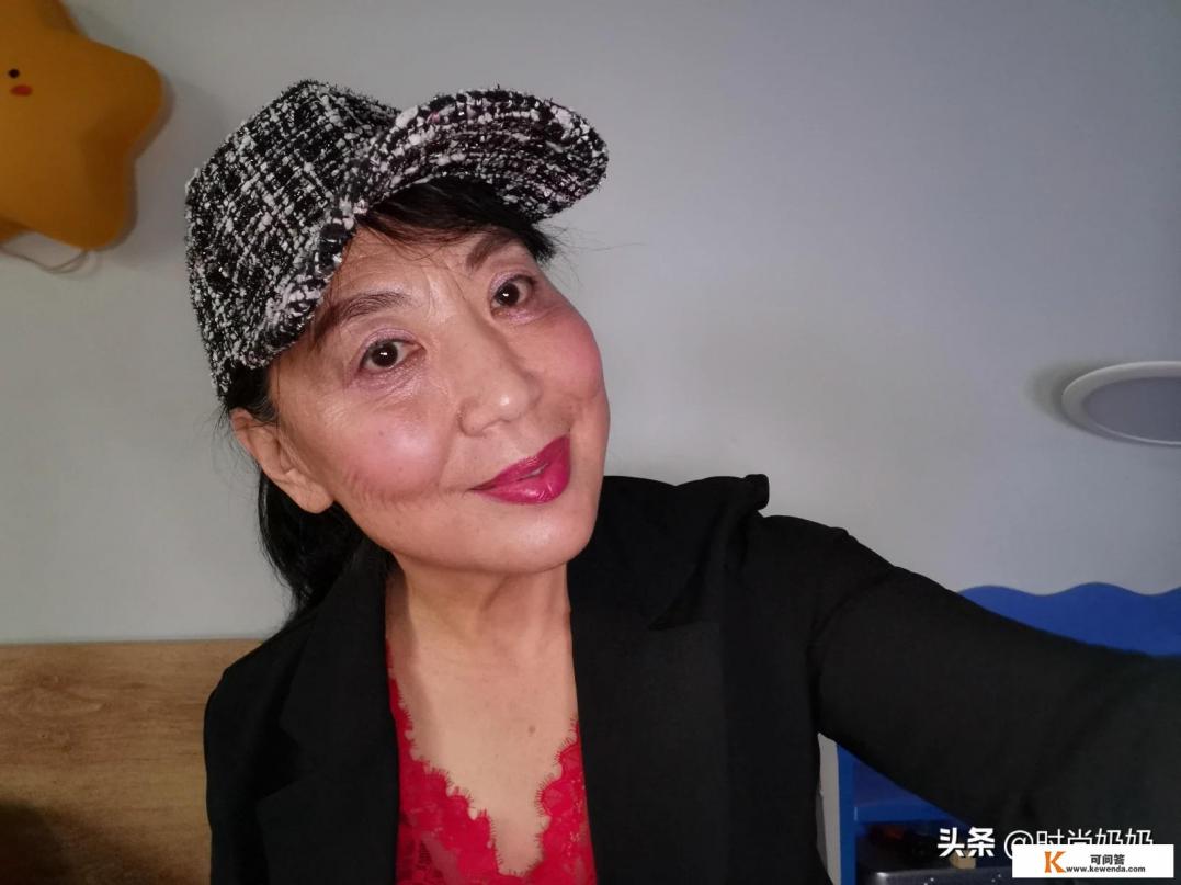 形容女儿强大的诗词